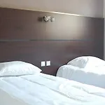 Hotel-restaurant La Caborne فندق