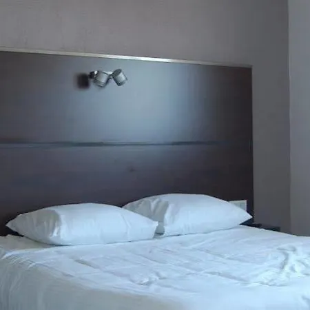Hotel-restaurant La Caborne Szálloda 2*