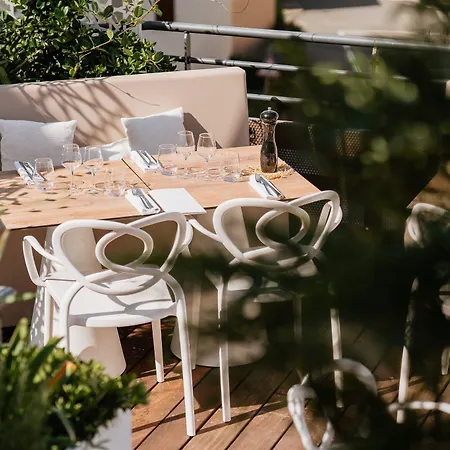 Hotel-Restaurant La Caborne Limonest