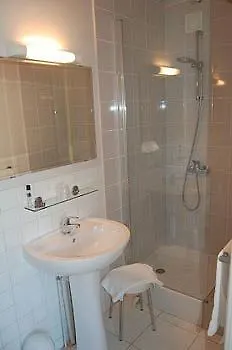 Hotel-restaurant La Caborne 2* Limonest