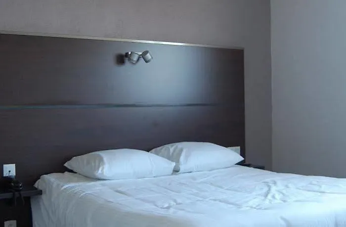 Hotel-restaurant La Caborne Hotel 2*